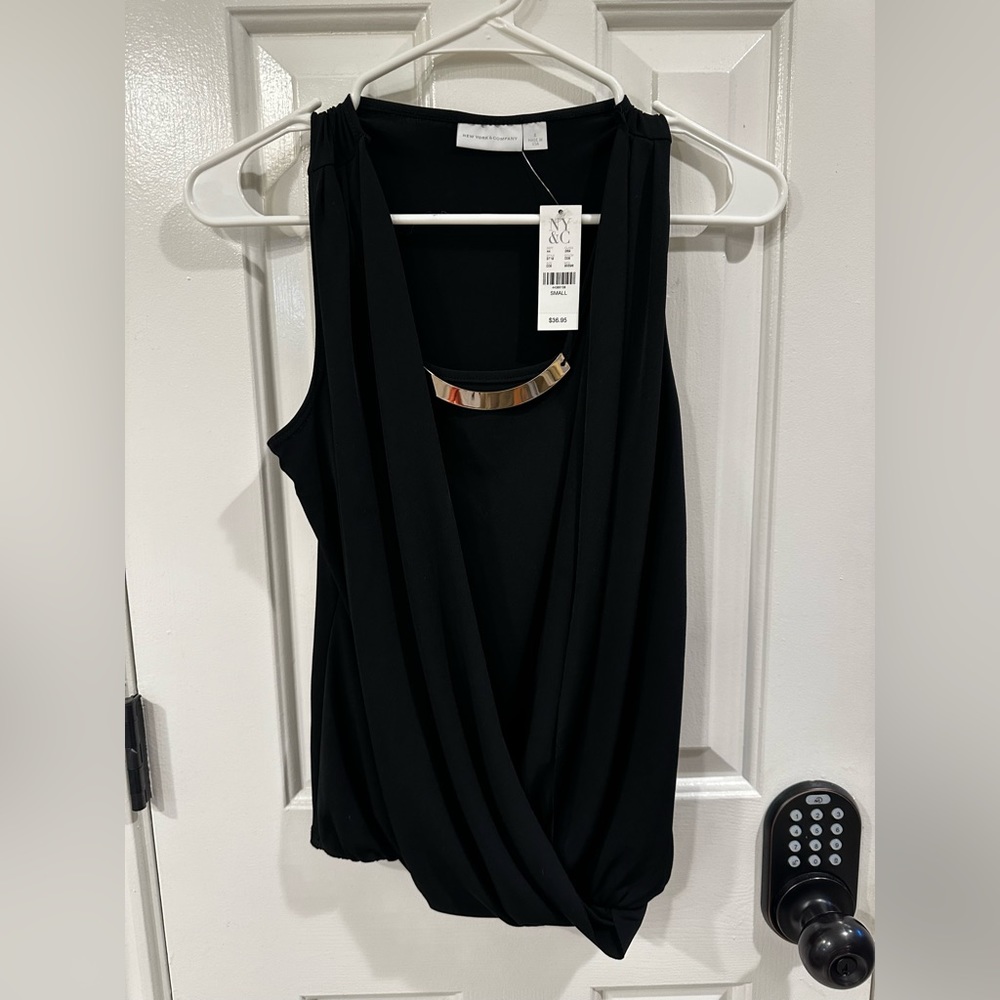 New York & Company Blouse— Perfect for holiday parties!